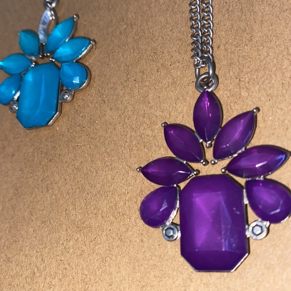 PACK OF TWO GEMSTONE NECKLACES - Picture 2 of 3